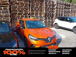 Naranja Usado 2023 Renault Clio V Techno Berlina | 15.450 € (Buen precio)