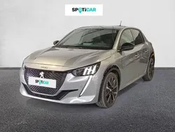 Gris Usado 2023 Peugeot 208 GT Utilitario | 23.000 € (Caro)