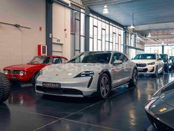 Eléctrico Usado 2021 Porsche Taycan Cross Turismo Berlina | 75.000 € (Un poco caro)