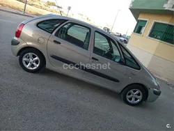 Beige Usado 2005 Citroën Xsara Picasso Monovolumen | 2500 € (Precio justo)
