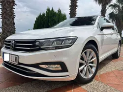 Blanco Usado 2021 VW Passat Executive Berlina | 19.000 € (Precio justo)
