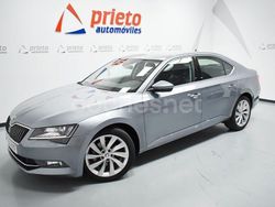 Gris / plata Usado 2019 Skoda Superb Style Berlina | 19.900 € (Un poco caro)