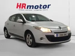 Usado 2009 Renault Mégane III Dynamique | 4790 € (Buen precio)