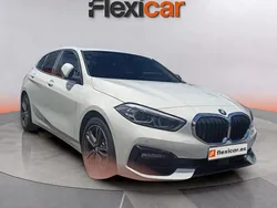 Blanco Usado 2022 BMW 120 Utilitario | 23.490 € (Buen precio)