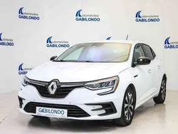 Blanco Usado 2021 Renault Mégane IV Intens Berlina | 16.900 € (Precio justo)