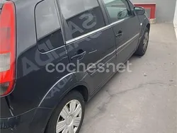 Negro Usado 2005 Ford Fiesta Utilitario | 900 € (Super precio)