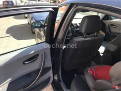 Negro Usado 2005 BMW 118 Utilitario | 3700 € (Precio justo)