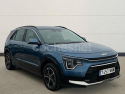 Azul Usado 2024 Kia Niro SUV | 29.400 € (Caro)