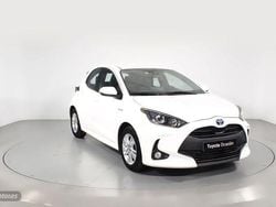 Blanco Usado 2021 Toyota Yaris Hybrid Business Edition | 18.400 € (Precio justo)