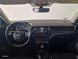 Blanco Usado 2022 Skoda Fabia Active Berlina | 13.250 € (Buen precio)