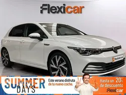 Blanco Usado 2023 VW Golf VIII Life Berlina | 27.990 € (Precio justo)