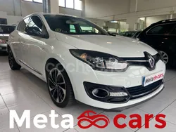 Blanco Usado 2014 Renault Mégane III Bose Edition Berlina | 10.990 € (Caro)