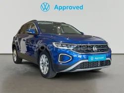 Azul Usado 2024 VW T-Roc Life SUV | 27.900 € (Caro)