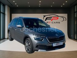 Gris / plata Usado 2023 Skoda Kamiq SUV | 19.600 € (Precio justo)