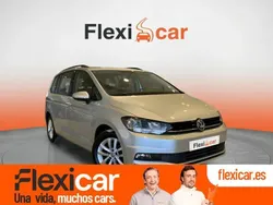 Gris / plata Usado 2017 VW Touran Advance Monovolumen | 16.790 € (Precio justo)
