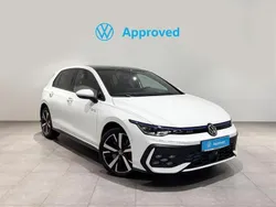 Blanco puro Usado 2024 VW Golf VIII GTE Berlina | 42.600 €