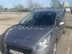 Gris / plata Usado 2014 Peugeot 5008 Style Monovolumen | 4200 € (Buen precio)