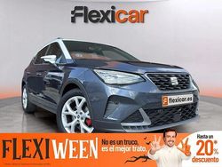 Gris Usado 2023 Seat Arona FR SUV | 21.990 € (Un poco caro)