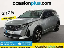 Gris Usado 2022 Peugeot 5008 Allure Monovolumen | 21.719 € (Buen precio)