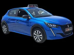 Azul Usado 2023 Peugeot e-208 Active Utilitario | 16.990 €