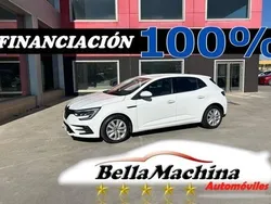 Blanco Usado 2021 Renault Mégane IV Business Berlina | 13.275 € (Buen precio)
