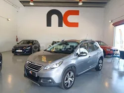 Gris / plata Usado 2014 Peugeot 2008 Allure SUV | 8500 € (Precio justo)