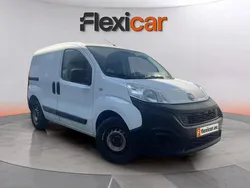 Blanco Usado 2018 Fiat Fiorino Monovolumen | 8790 € (Precio justo)