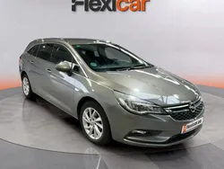 Gris Usado 2019 Opel Astra Dynamic Berlina | 10.990 € (Precio justo)