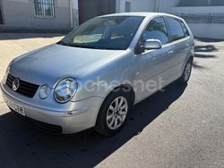 Gris / plata Usado 2004 VW Polo Highline Berlina | 2500 € (Buen precio)