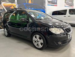 Negro Usado 2010 VW Touran Advance Monovolumen | 4499 € (Precio justo)
