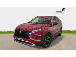 Rojo Nuevo 2025 Mitsubishi Eclipse Cross SUV | 39.000 €