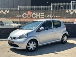 Gris / plata Usado 2007 Toyota Aygo Utilitario | 4599 € (Precio justo)