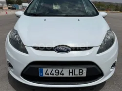 Blanco Usado 2011 Ford Fiesta Trend Utilitario | 5600 € (Un poco caro)
