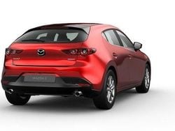 Rojo Usado 2024 Mazda 3 Exclusive-Line SUV | 28.990 € (Caro)