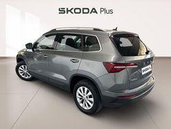 Gris Usado 2024 Skoda Karoq Selection SUV | 27.850 € (Caro)
