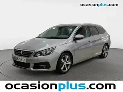 Gris Usado 2017 Peugeot 308 Allure Familiar | 14.490 € (Caro)