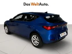 Azul Usado 2024 Seat Leon Style Berlina | 19.500 € (Buen precio)
