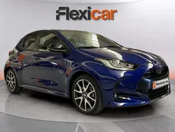 Azul Usado 2021 Toyota Yaris Hybrid Active Berlina | 16.390 € (Super precio)