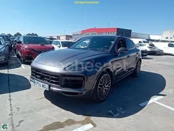 Gris / plata Usado 2023 Porsche Cayenne Turbo S SUV | 129.990 € (Super precio)