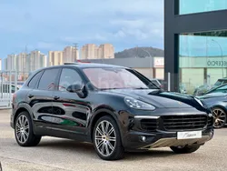 Negro Usado 2014 Porsche Cayenne SUV | 27.990 € (Precio justo)