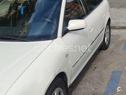 Blanco Usado 2002 Audi A3 Ambiente Berlina | 2700 € (Precio justo)