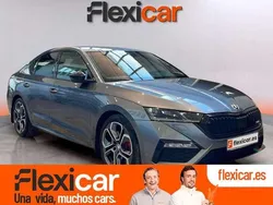 Blanco Usado 2023 Skoda Octavia RS Utilitario | 31.490 € (Precio justo)