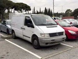 Blanco Usado 2003 Mercedes Vito Monovolumen | 9000 €