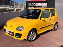 Amarillo Usado 2004 Fiat Seicento Utilitario | 4990 €