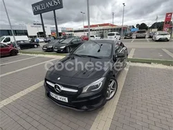 Negro Usado 2014 Mercedes CLA220 Berlina | 21.200 €