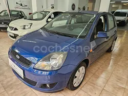 Azul Usado 2007 Ford Fiesta Futura Utilitario | 4499 € (Un poco caro)