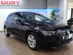 Negro Usado 2022 VW Golf VIII Life Berlina | 22.550 € (Precio justo)