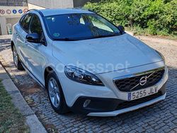Blanco Usado 2016 Volvo V40 Momentum Berlina | 14.490 € (Precio justo)