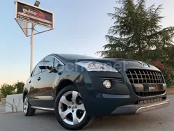 Azul Usado 2013 Peugeot 3008 Access Berlina | 9900 € (Precio justo)