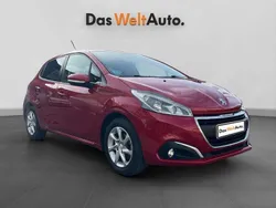 Rojo Usado 2015 Peugeot 208 Active Utilitario | 5900 € (Precio justo)